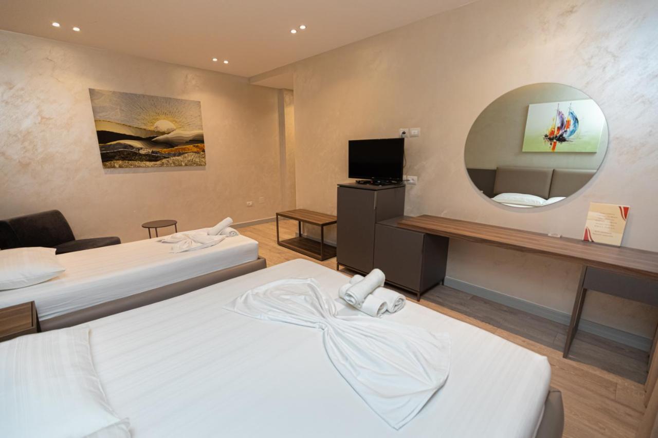 Novus Rooms Vlorë Exterior foto