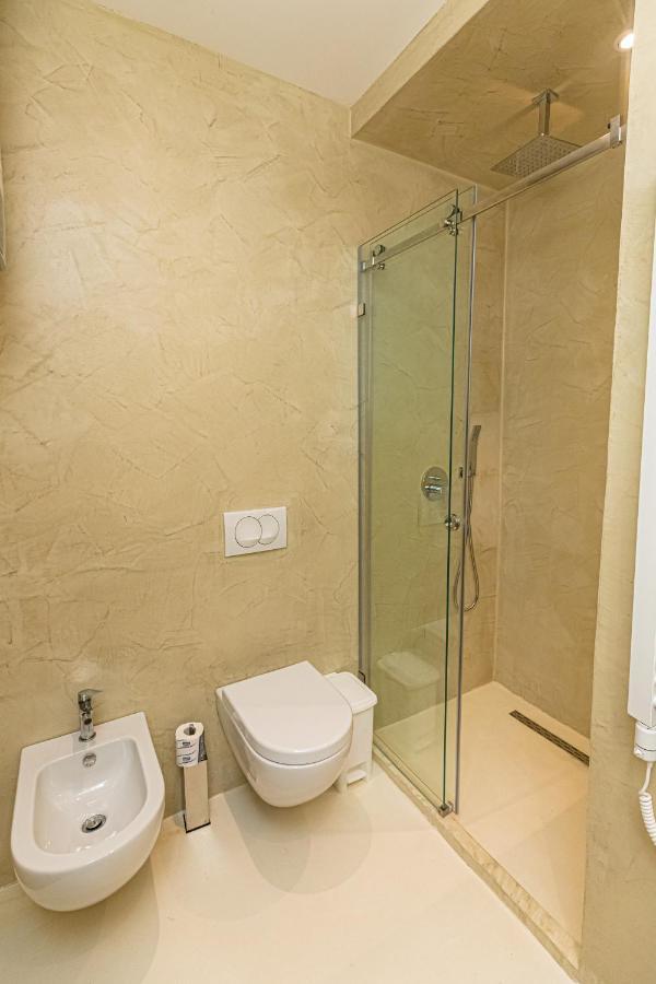 Novus Rooms Vlorë Exterior foto